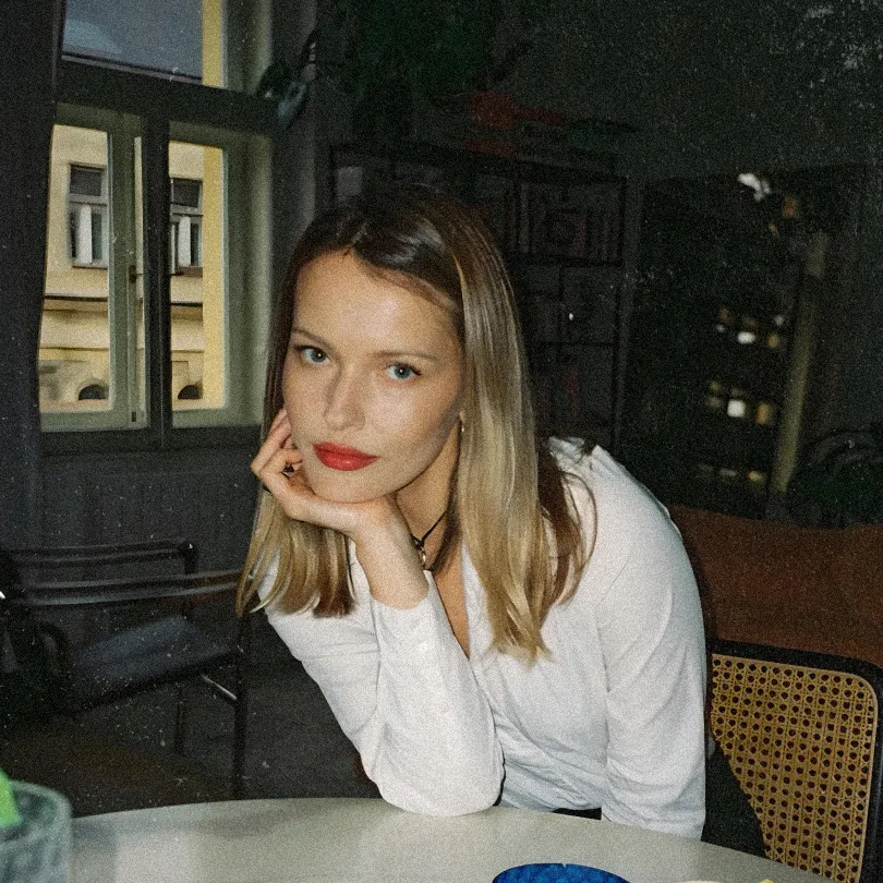 Debata Linda Bartošová